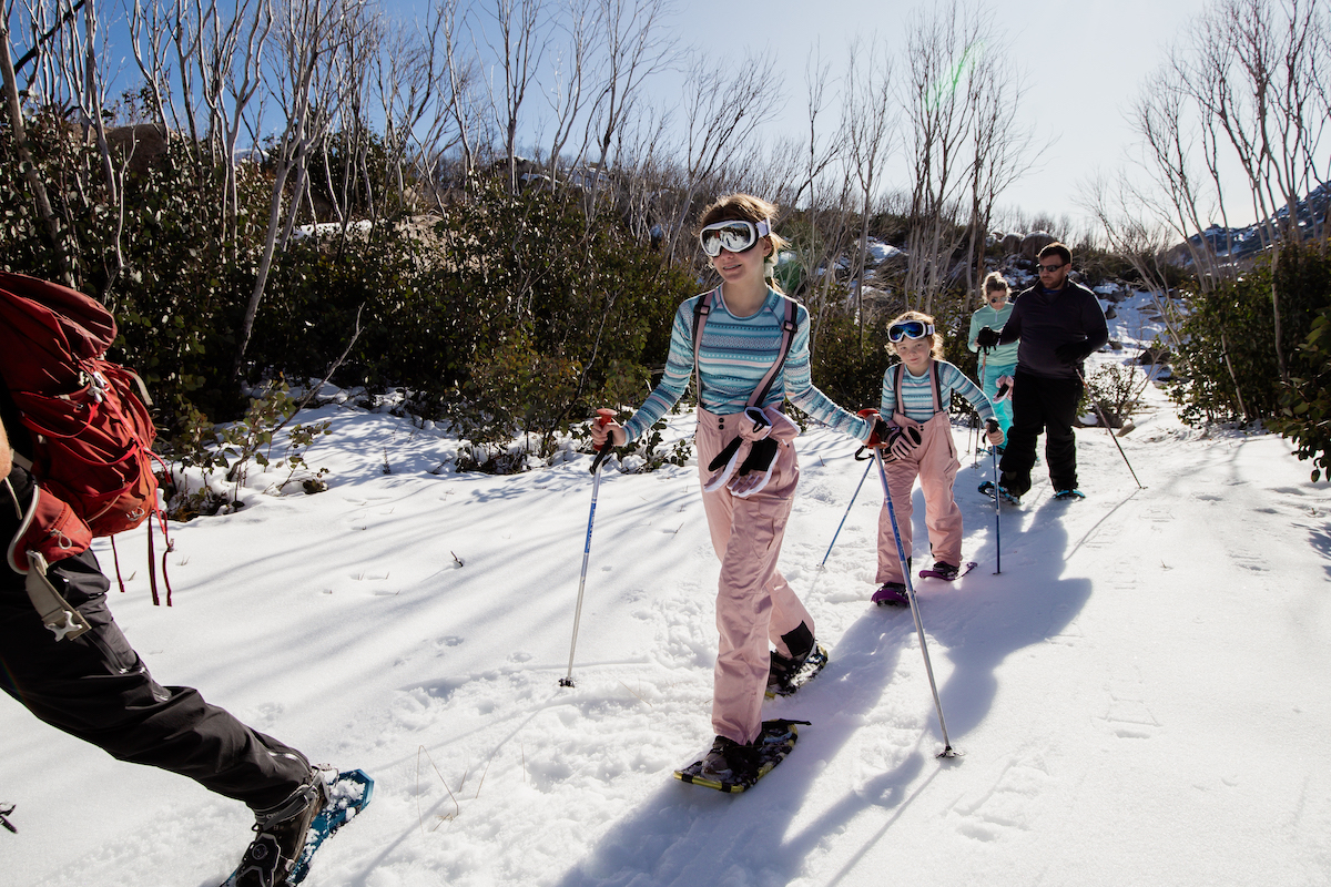 Family Snowshoe tour